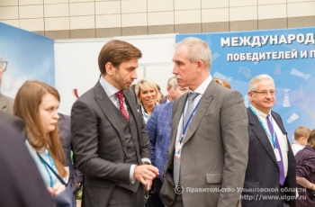 На КЭФ Губернатор Сергей Морозов назвал совершенствование системы управления резервом развития
