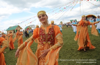Более 1,5 тысяч профессиональных артистов примут участие в VII Всероссийском сельском Сабантуе в Ульяновской области