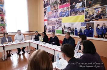В 2023 году в Ульяновской области будет продолжена федеральная программа «Земский учитель»