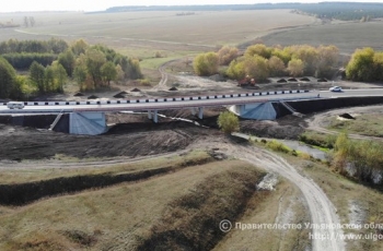 В рамках нацпроекта «Безопасные и качественные автомобильные дороги» в Ульяновской области построят новые участки трасс общей протяженностью 12 км и два мостовых перехода (мост через реку Борла)