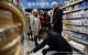 Также Губернатор проконтролировал ситуацию с наличием товаров на полках магазинов и посетил один из супермаркетов торговой сети «Гулливер»