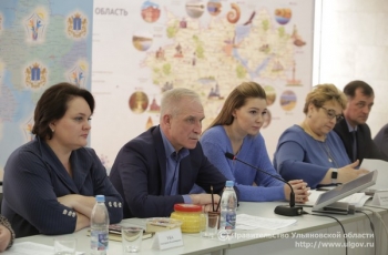 Губернатор Сергей Морозов провел заседание Совета Ульяновской области по благотворительности, духовности и милосердию