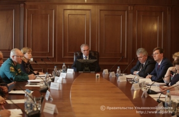 20 апреля Губернатор Сергей Морозов провёл заседание комиссии по предотвращению чрезвычайных ситуаций.