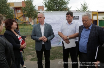 В новом квартале поселка Новоспасское Ульяновской области продолжается строительство системы водоснабжения