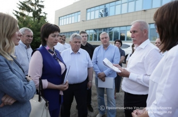 12 июля Губернатор Сергей Морозов осмотрел территорию УОКБ и провёл тематическое совещание.