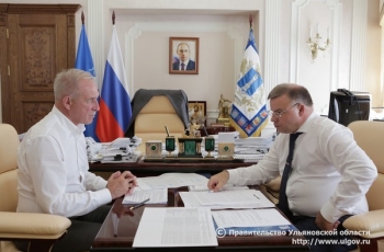 23 августа на встрече с Председателем Счётной палаты Игорем Егоровым Губернатор Сергей Морозов выступил с инициативой расширить сферу деятельности ведомства.