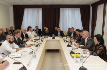 Встреча  Губернатора Сергея Морозова с   членами Ассоциации рекламных организаций региона 4 сентября.