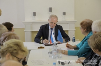 Губернатор Сергей Морозов подписал Стандарт по организации работы со старшим поколением в Ульяновской области