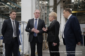11 декабря Губернатор Сергей Морозов осмотрел производство группы Legrand и провел заседание Совета по промышленной политике в регионе.