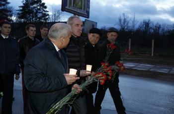 Губернатор Сергей Морозов принял участие в мероприятиях, посвящённых Международному дню памяти жертв радиационных аварий и катастроф