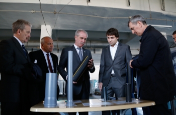 8 мая Губернатор Сергей Морозов посетил заводы ООО «Димпласт» и «ЛазерПРО» в рамках рабочей поездки в Димитровград.