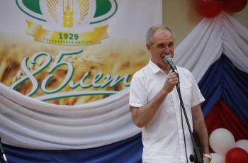 Губернатор Сергей Морозов поздравил жителей п. Новоселки Мелекесского района с 85-летием образования СПК имени Н.К. Крупской