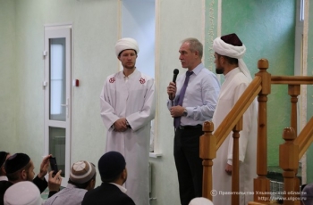 Губернатор Сергей Морозов поздравил мусульман Ульяновской области с праздником Курбан-байрам