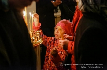 Алексей Русских поздравил православных жителей Ульяновской области с Пасхой